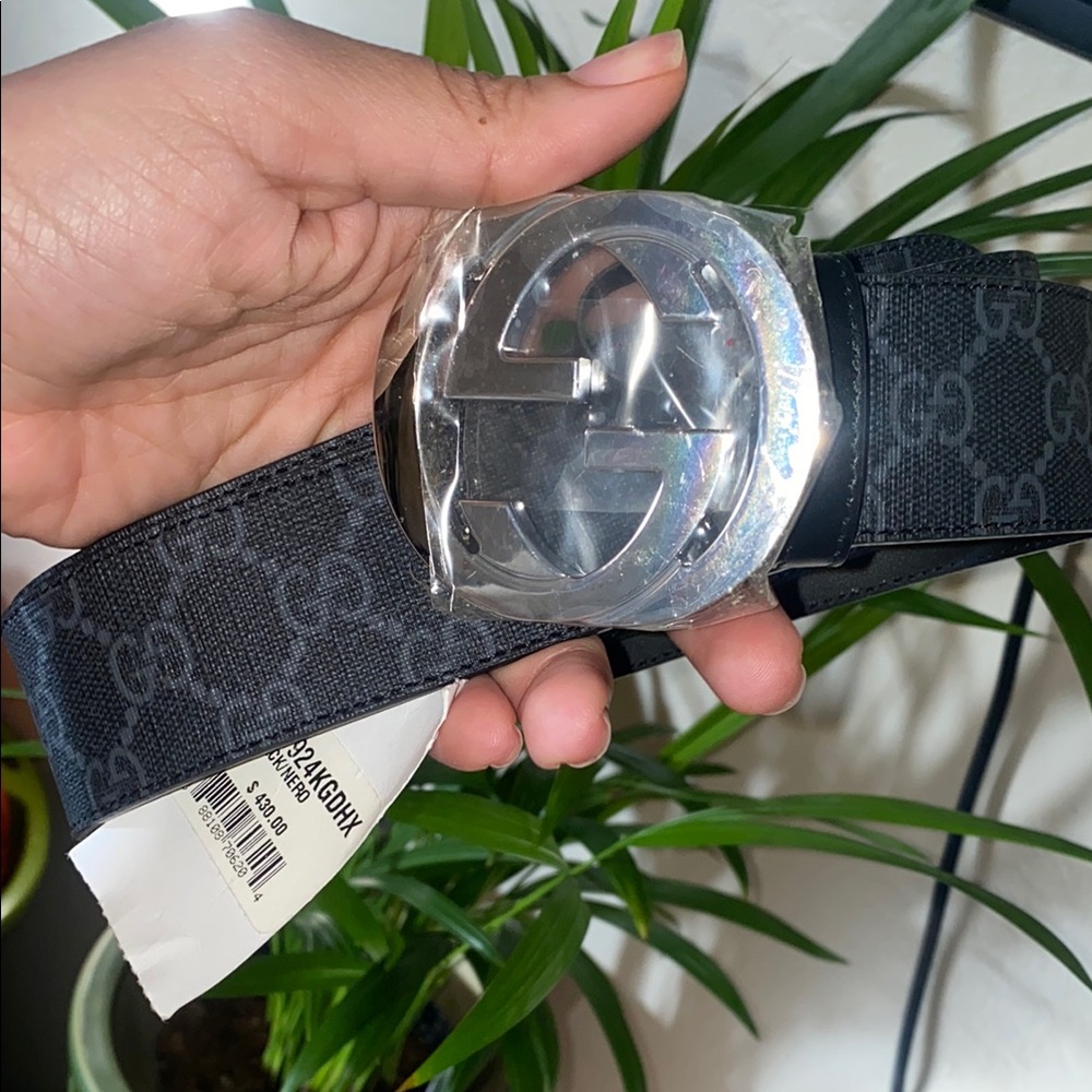 Gucci Black Belt with Silver Buckle - Picture 3 of 5